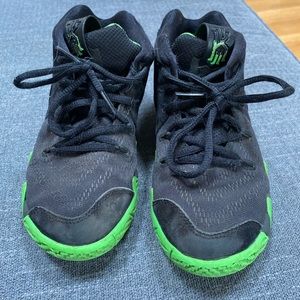 Nike Kyrie 4 Halloween’s